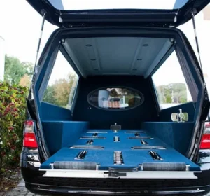 Role of Ambulance and Hearse Van Services in Dead Body Transportation Across Mumbai