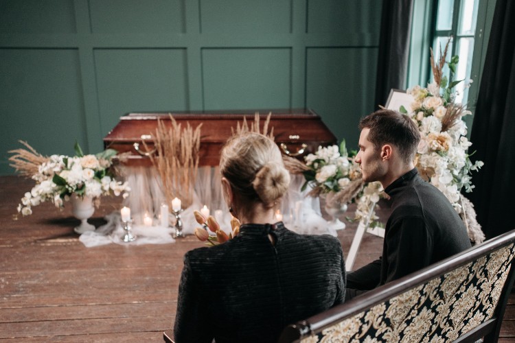 Planning a Respectful Farewell Starts with the Right Cremation Service Choice